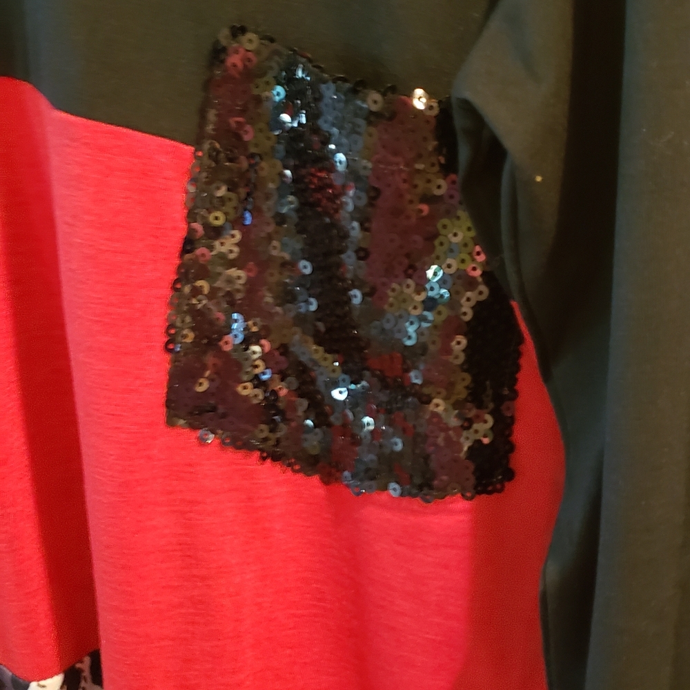 Colorblock tunic - Picture 2 of 3